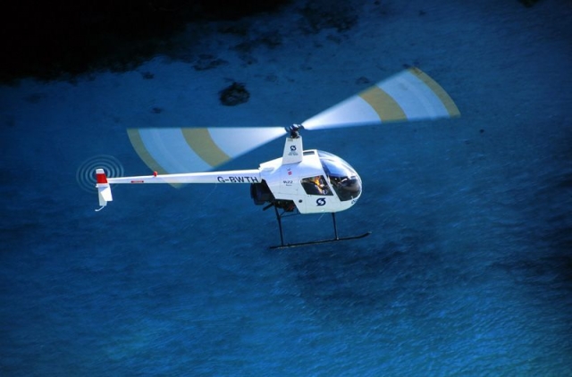 Sobrevolando el mar